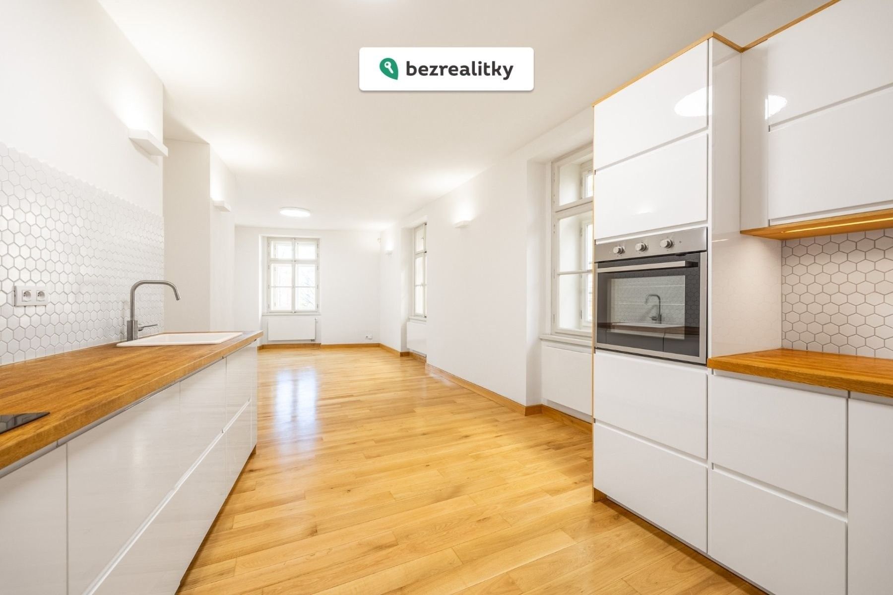 3+kk, Petrská 1170, Praha, 77 m²
