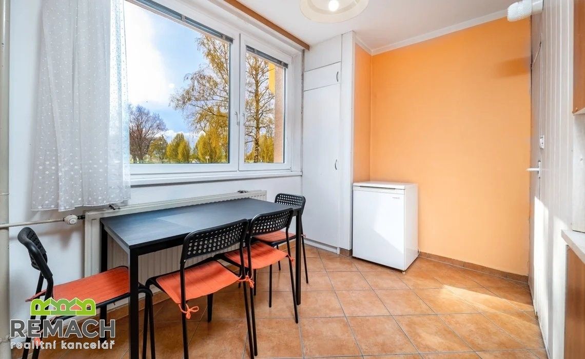 Prodej byt 2+1 - Štěpnická, Uherské Hradiště, 44 m² - 2