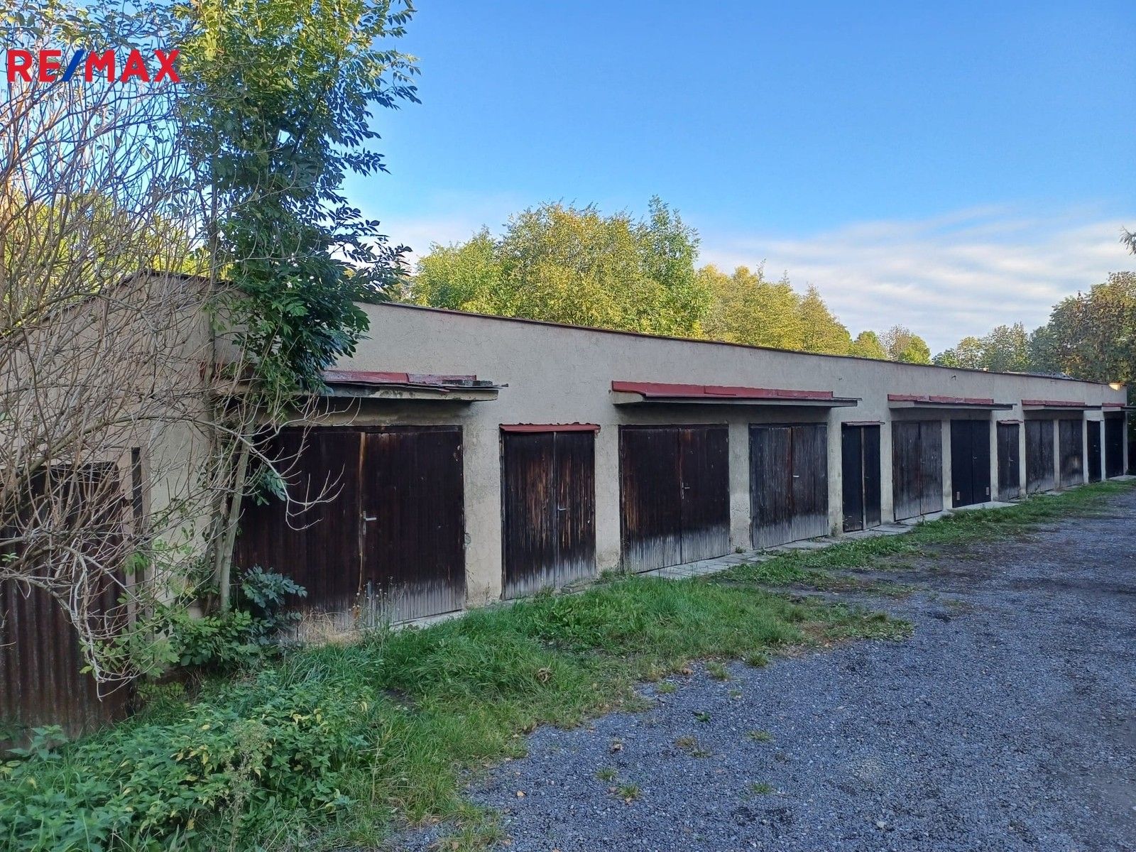 Pronájem garáž - Slaný, 18 m²