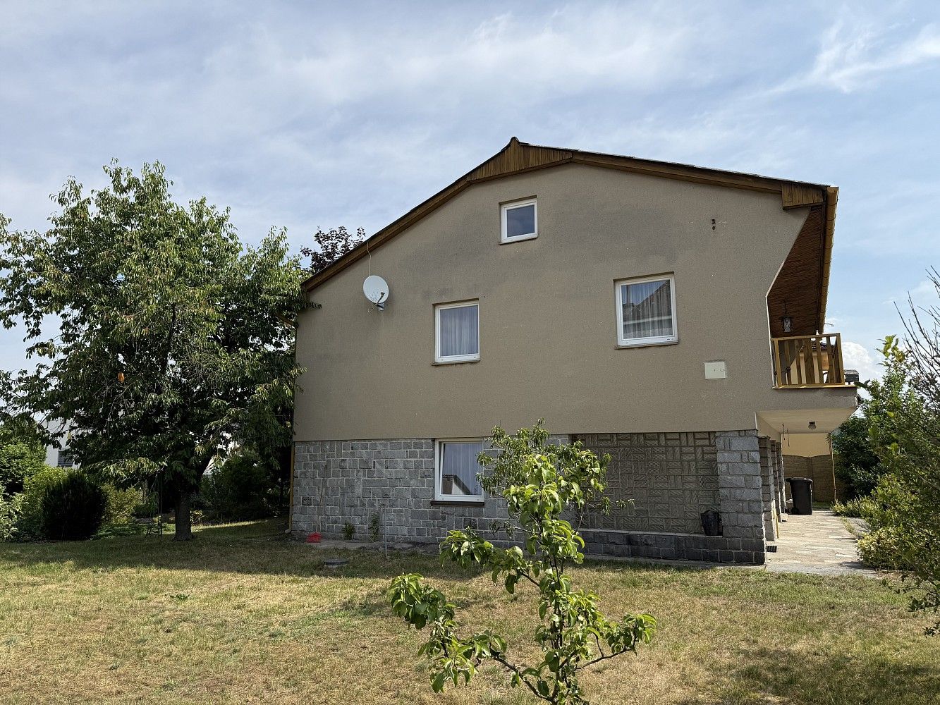 Rodinné domy, Čapkova, Borohrádek, okres Rychnov nad Kněžnou, 166 m² - 2