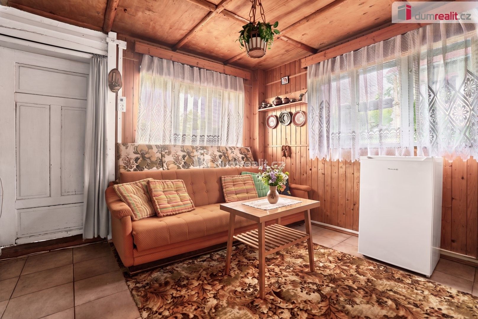 Chata · 366 m² · Karlovarská, Chodov - 4