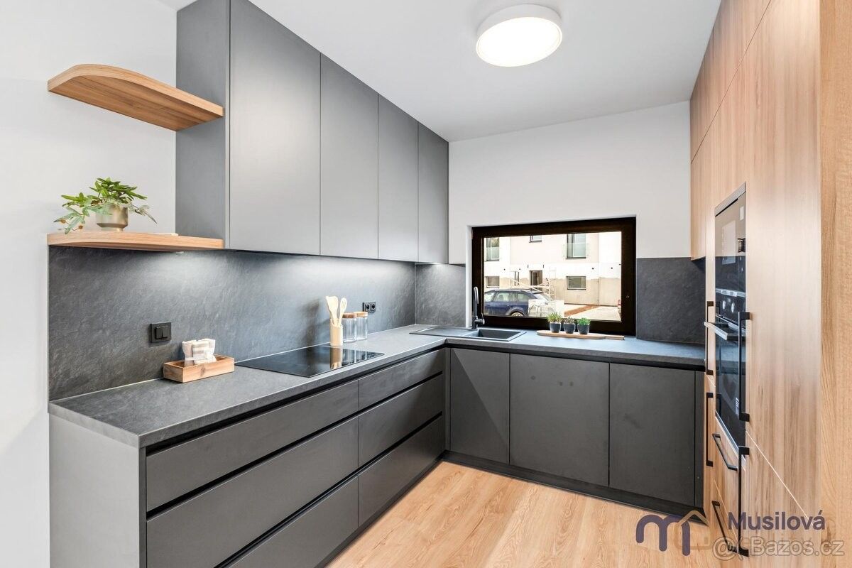 Pronájem rodinný dům - Teplice, 415 01