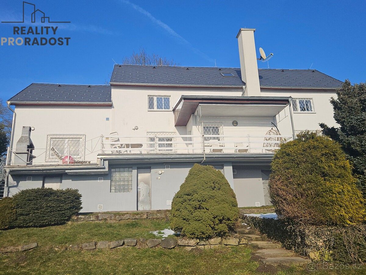 Rodinné domy, Hřensko, 407 17