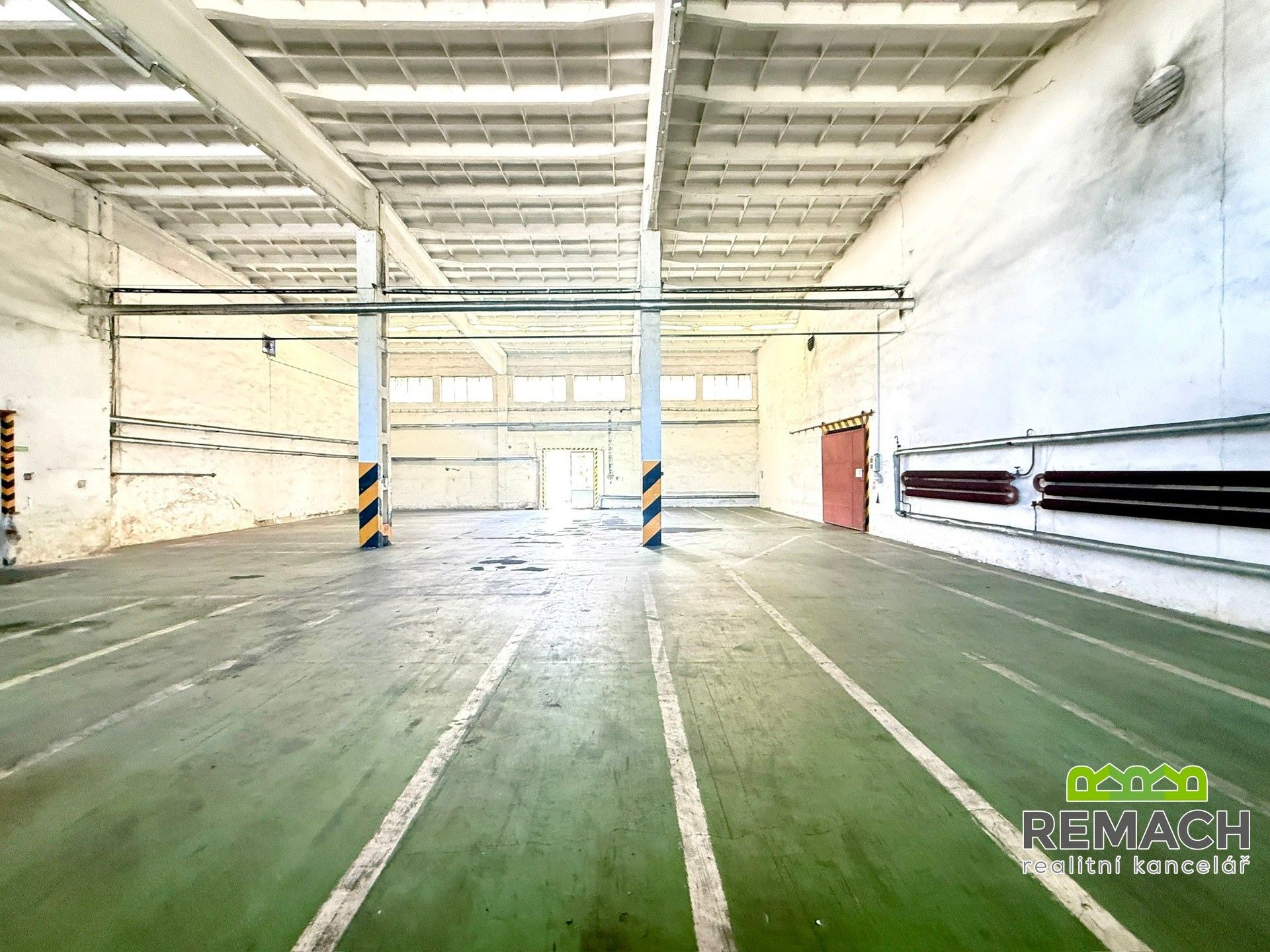 Sklad · 816 m² · Sokolovská, Uherské Hradiště - 3