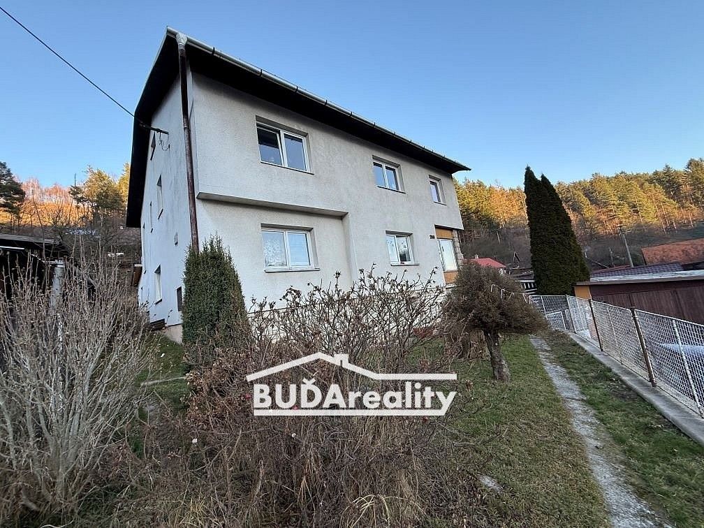 Rodinné domy, Kateřinice, okres Vsetín, 210 m² - 1