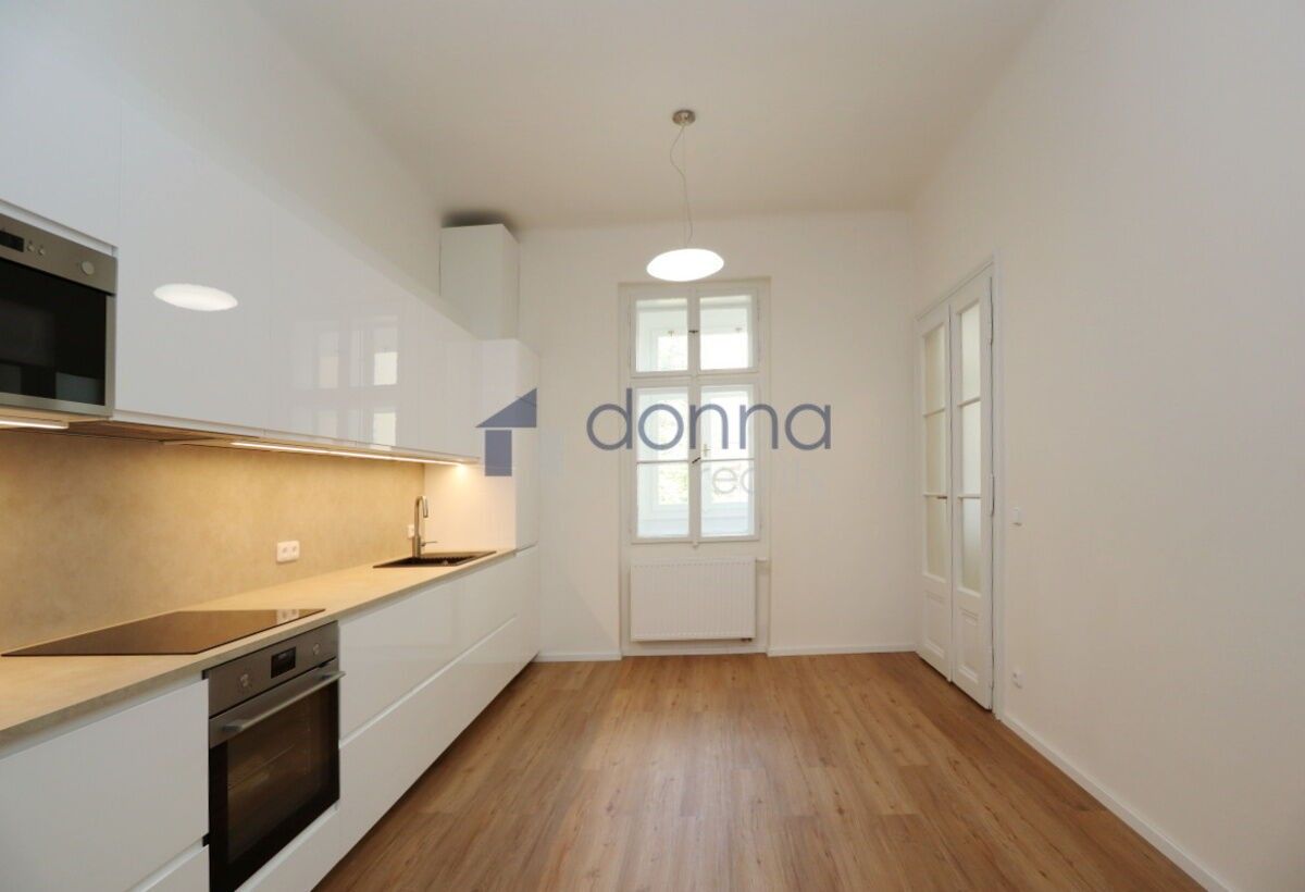 Pronájem byt 3+1 - Rumunská, Praha Vinohrady, 118 m² - 5