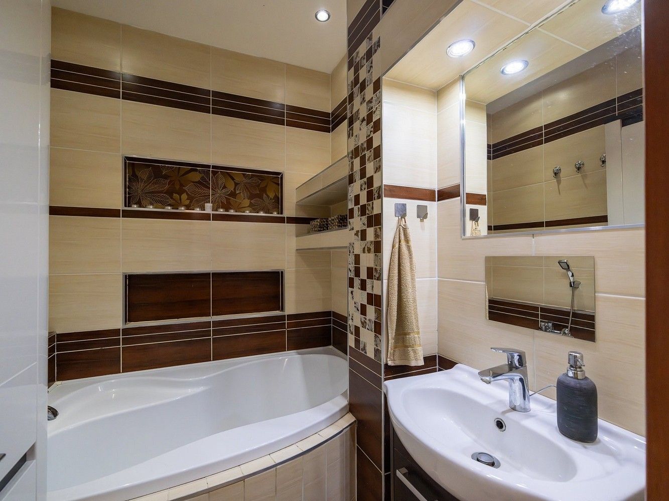 Prodej byt 3+1 - Výškovická, Ostrava - Zábřeh, 68 m² - 5
