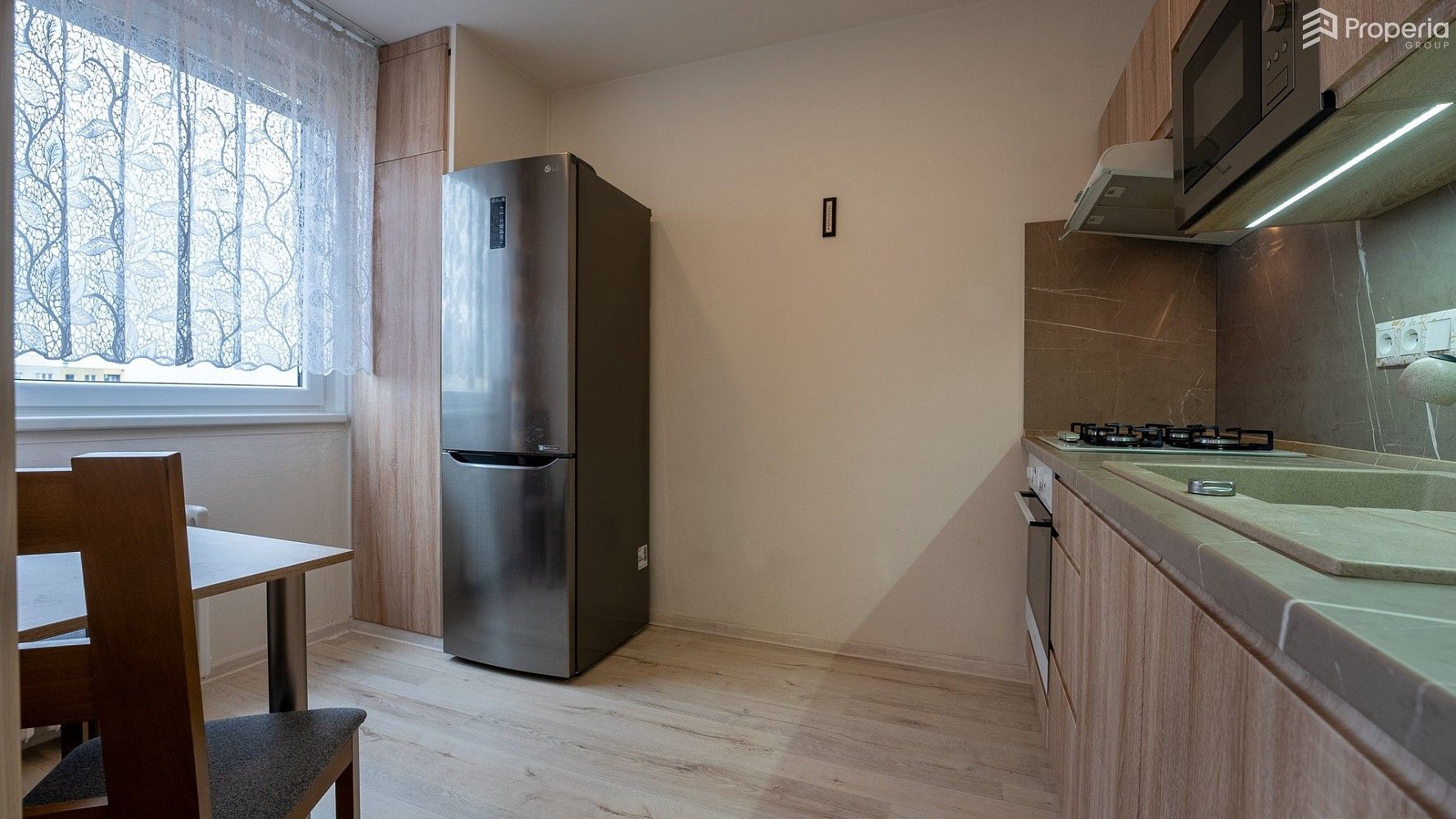 Pronájem byt 2+1 - Olomouc - Nové Sady, Olomoucký kraj, 45 m² - 2