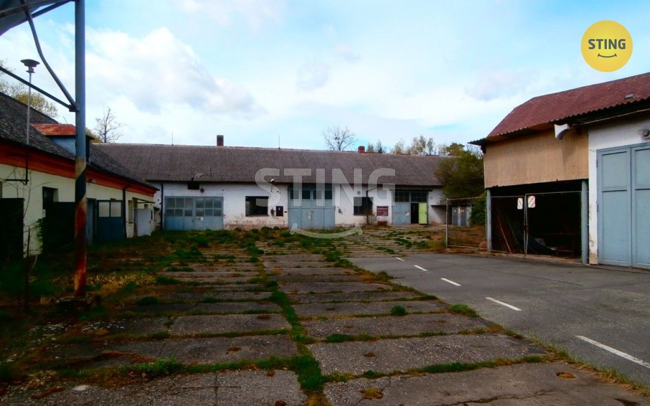 Prodej výrobní prostory - U Potoka, Neplachovice, 1 312 m²