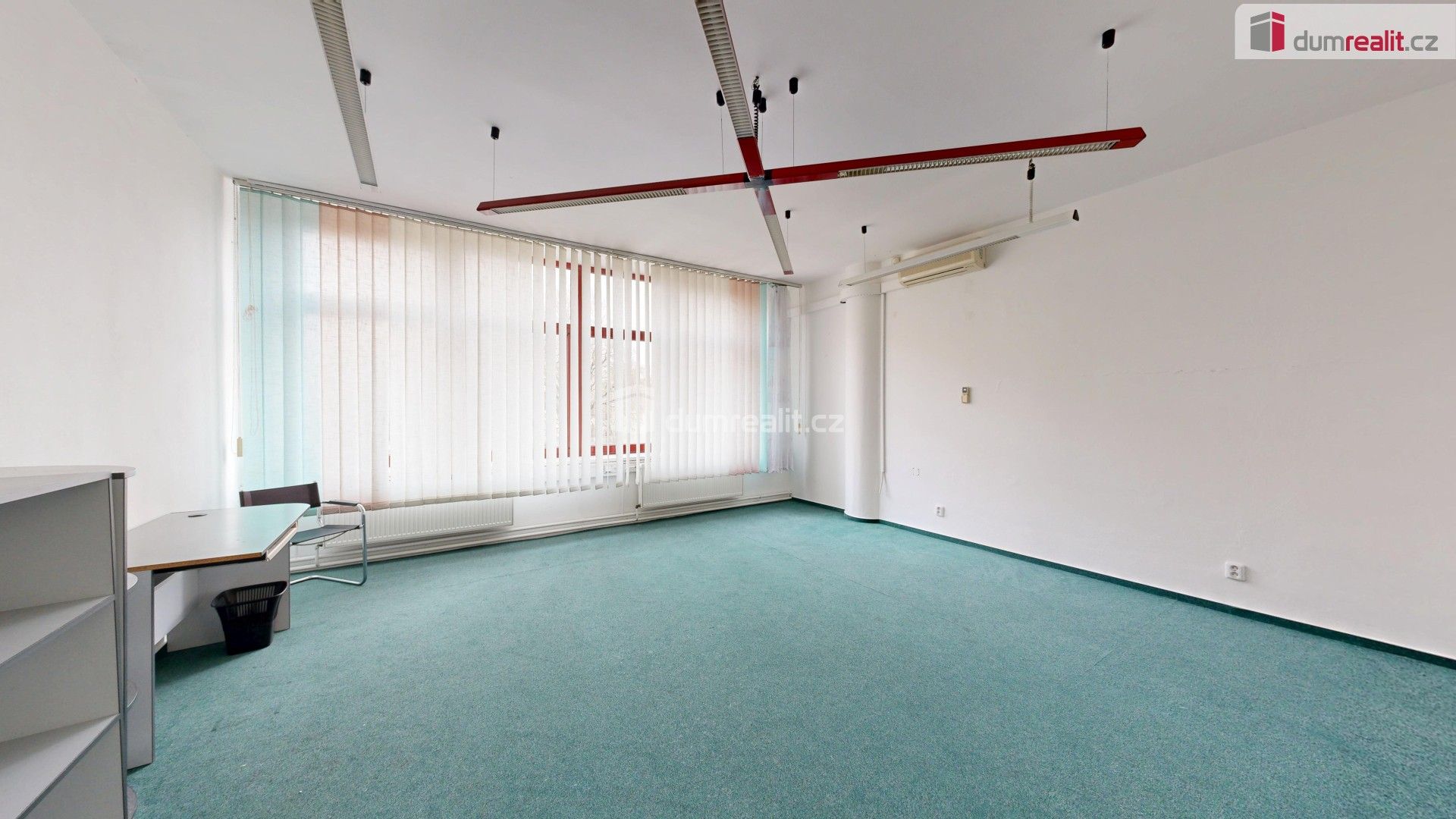 Obchodní prostory, U Centrumu, Orlová, 109 m²