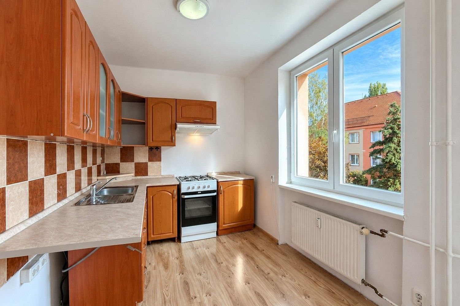 Prodej byt 2+1 - Mjr. Šulce, Chomutov, 49 m² - 2