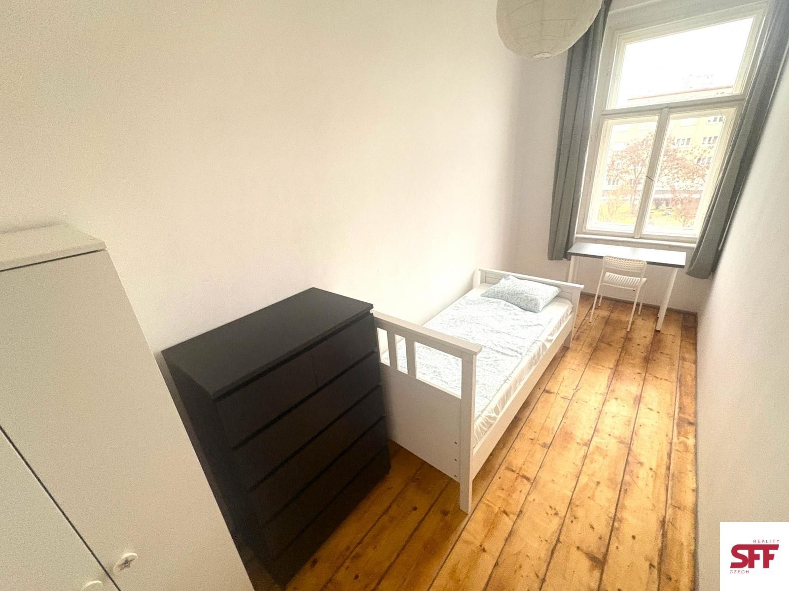 Byty, Za Pohořelcem, Praha, 10 m²