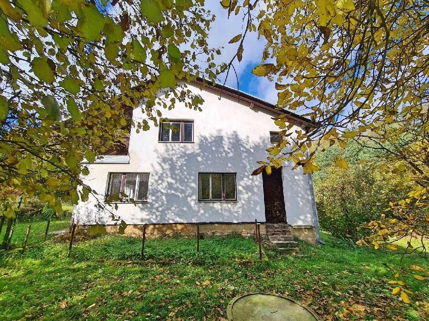 Rodinné domy, Jenišovice u Jablonce nad Nisou, 468 33