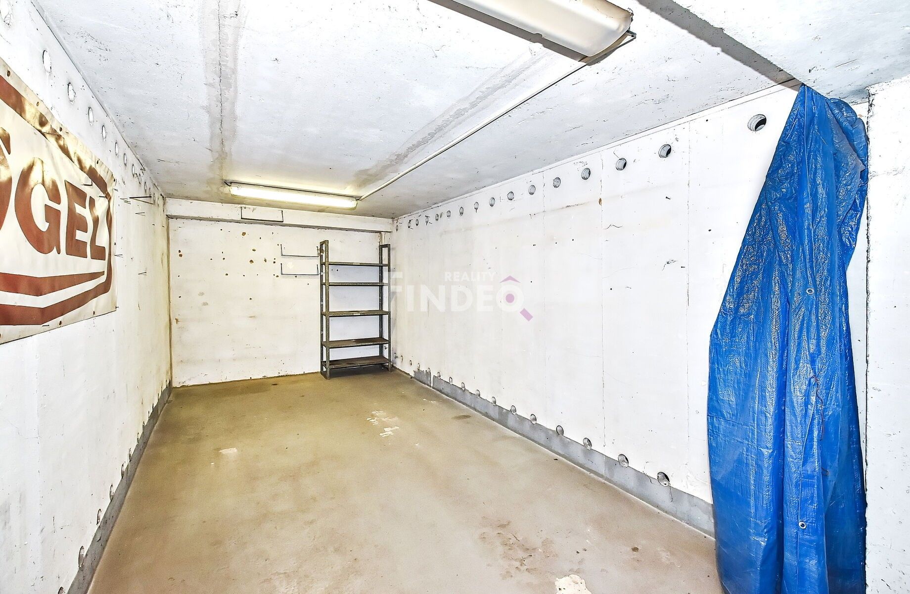 Garáž · 17 m² · Čimická 630, Praha Troja - 3