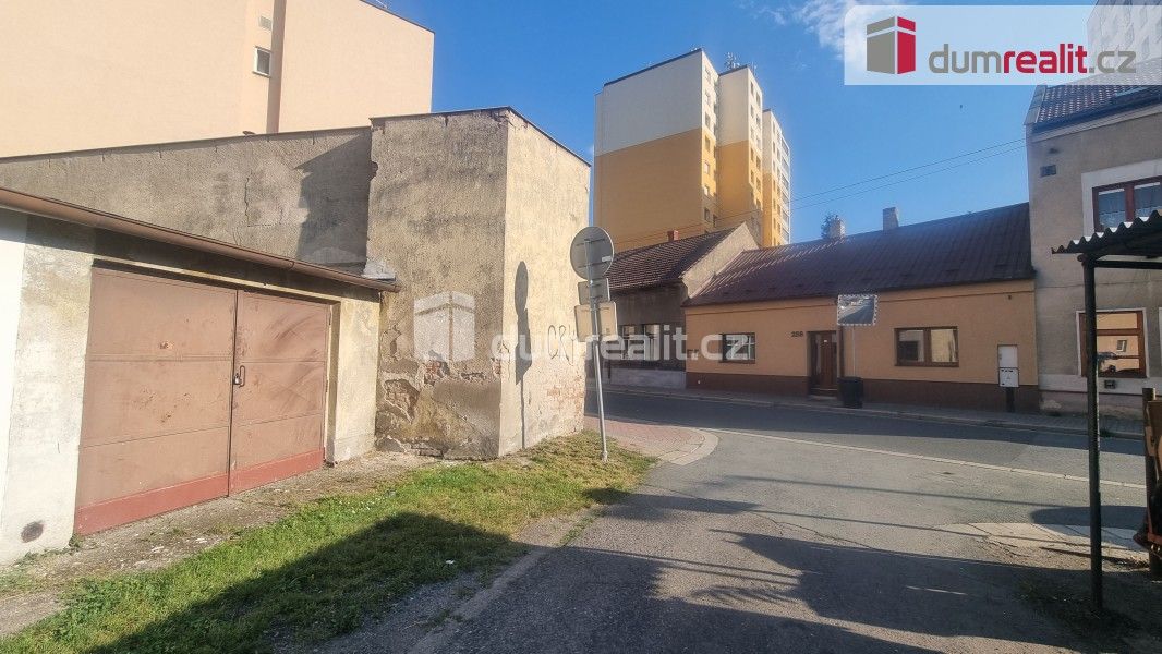 Garáže, Brankovická, Kolín, 19 m²