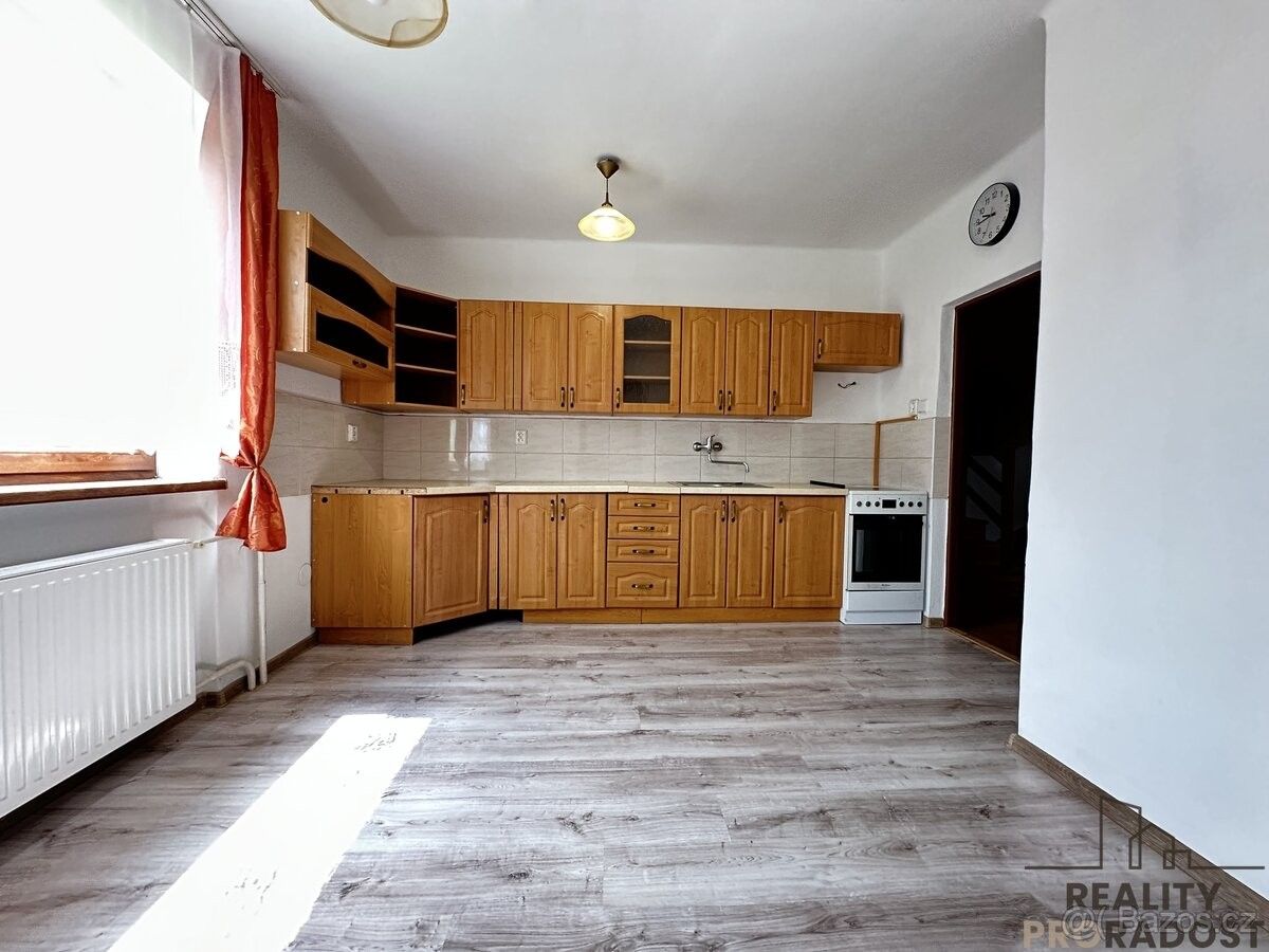 Restaurace · Bystřice nad Olší, 739 95 - 4