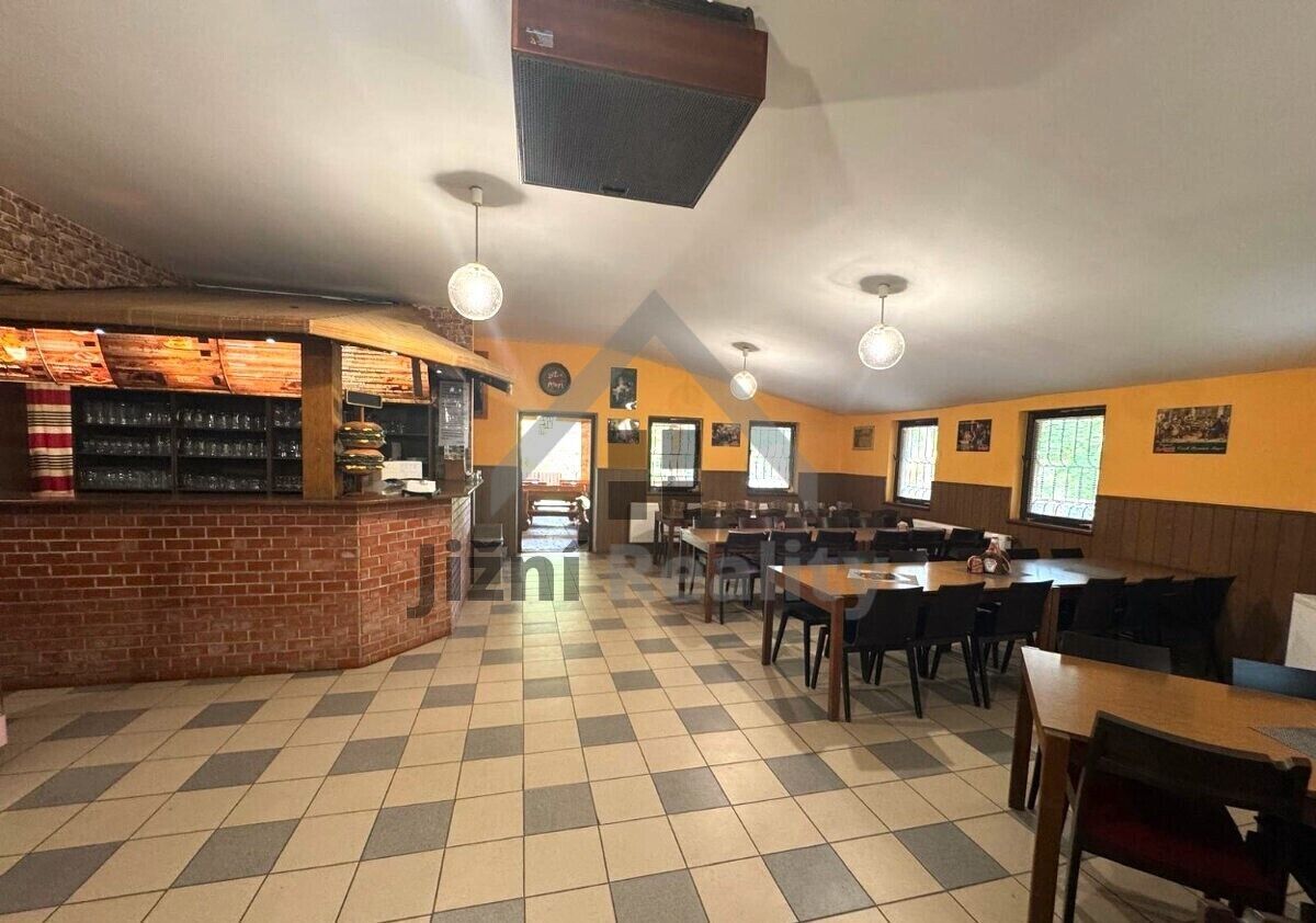 Prodej restaurace - Kovářov Chrást, 400 m² - 5