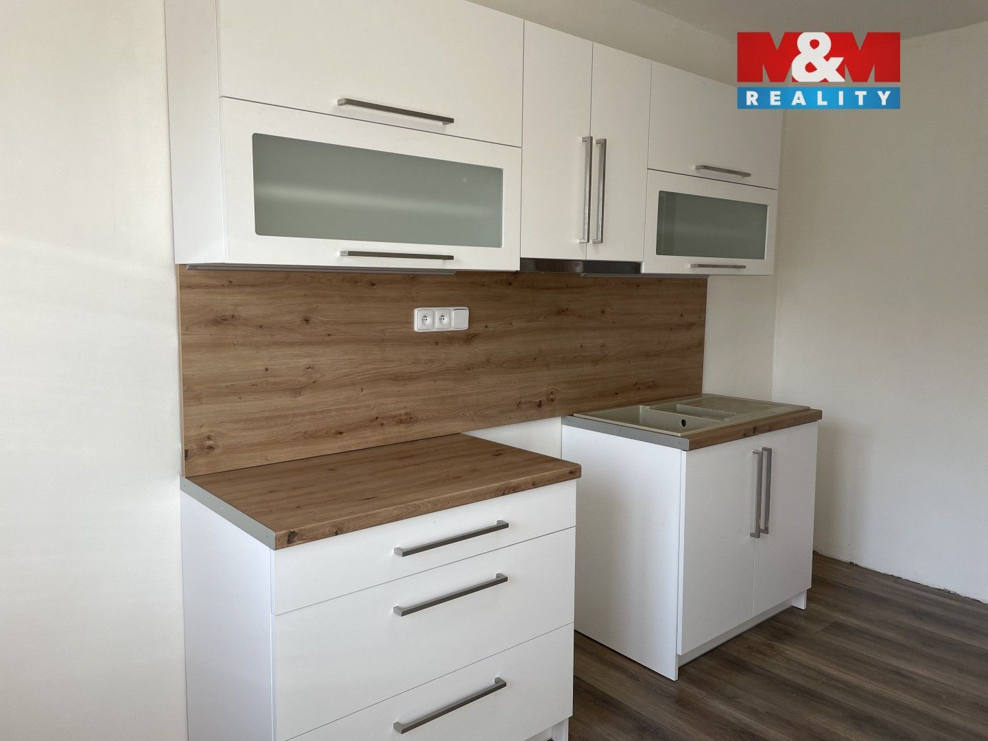 Pronájem rodinný dům - Malá Čeperka, Čeperka, 65 m²