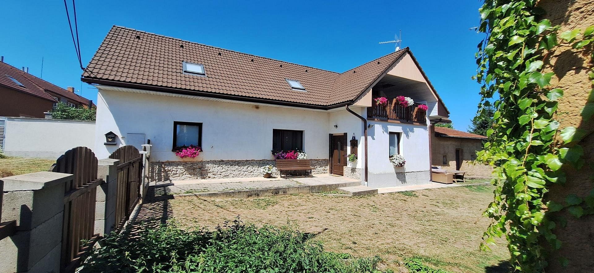 Rodinné domy, Lhotka u Radnic, okres Rokycany, 208 m² - 2
