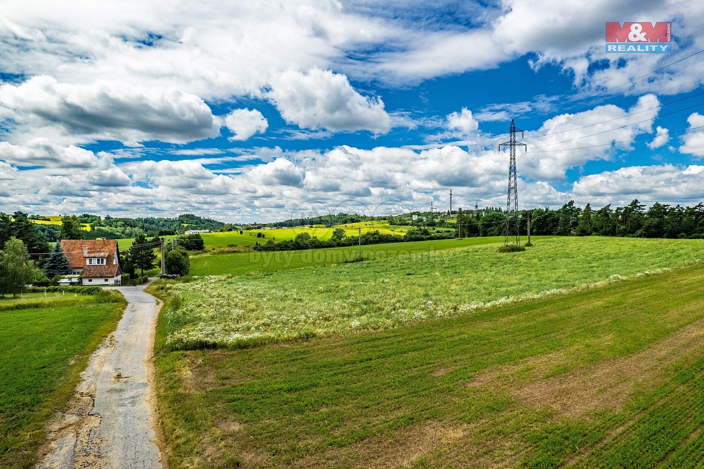 Pozemek pro bydlení, 2 000 m²