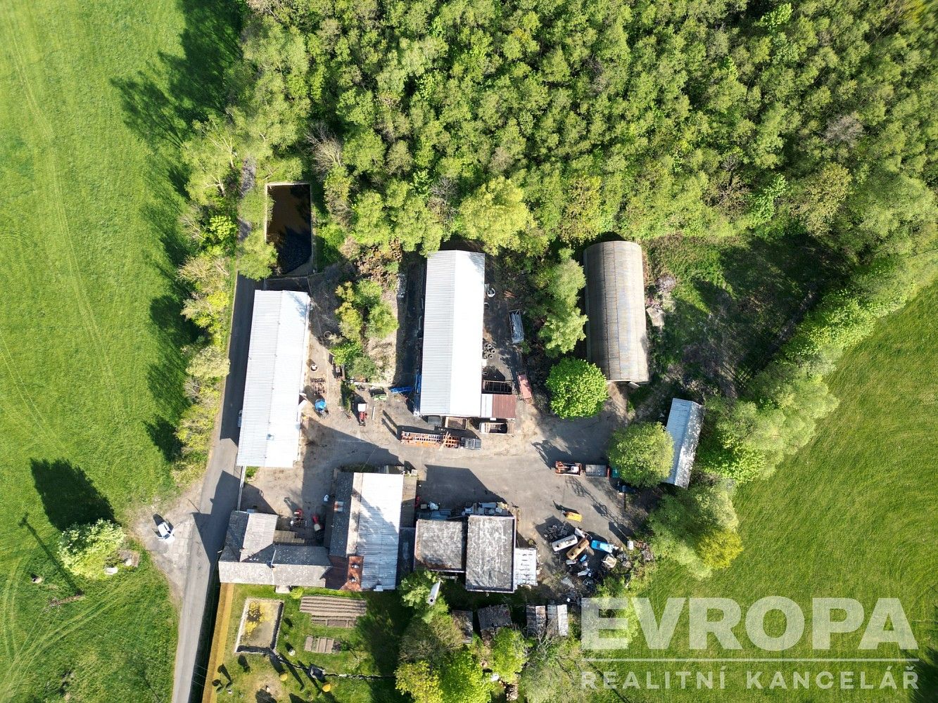 Výrobní prostory, Soběšice, okres Klatovy, Plzeňský kraj, 2 494 m² - 2