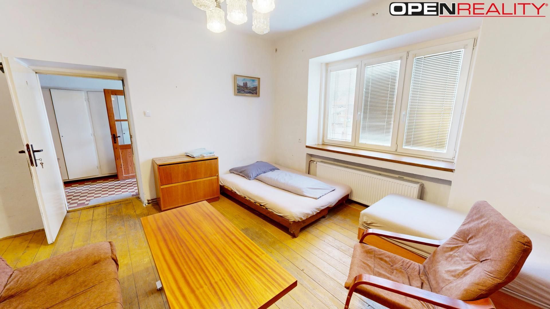 Pronájem dům - náměstí Na Městečku, Veverská Bítýška, 380 m²