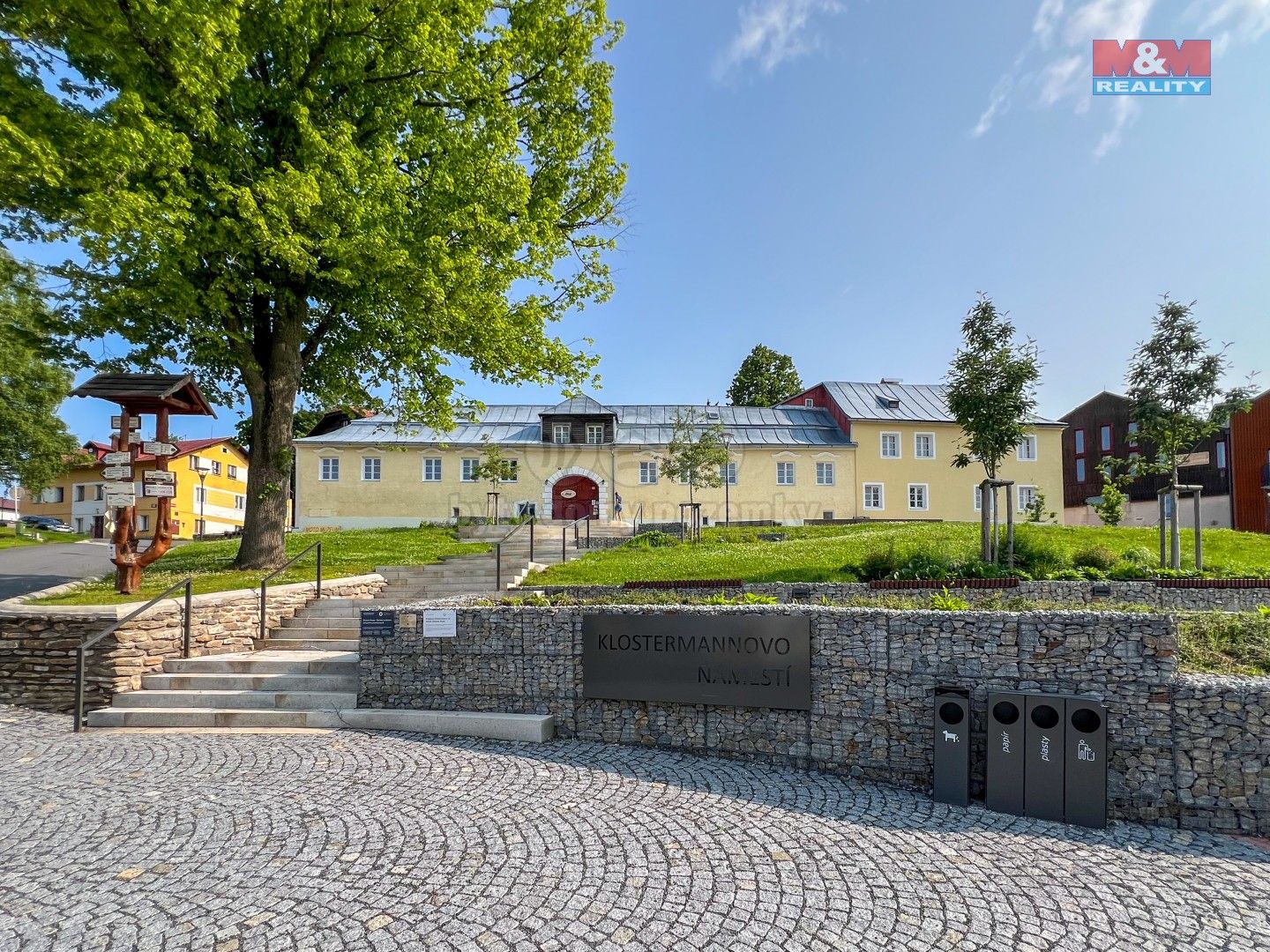 Pronájem restaurace - Klostermannovo náměstí, Železná Ruda, 270 m²