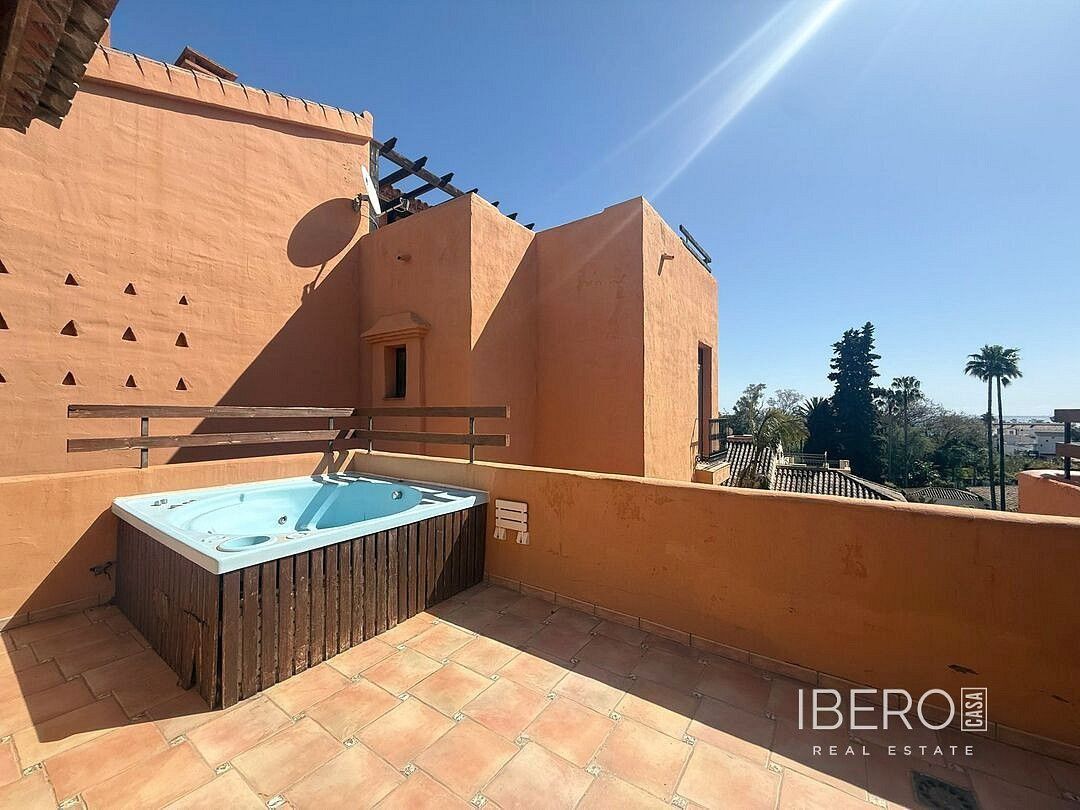 4+kk, Estepona, Španělsko, 213 m² - 1