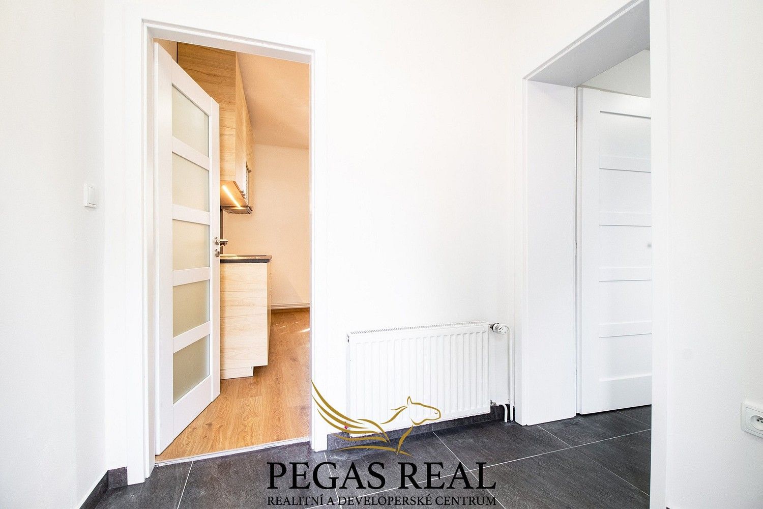 Pronájem byt 1+kk - Komenského, Židlochovice, okres Brno-venkov, 34 m² - 2