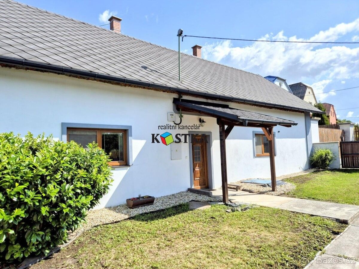 Restaurace, Dvorce u Bruntálu, 793 68