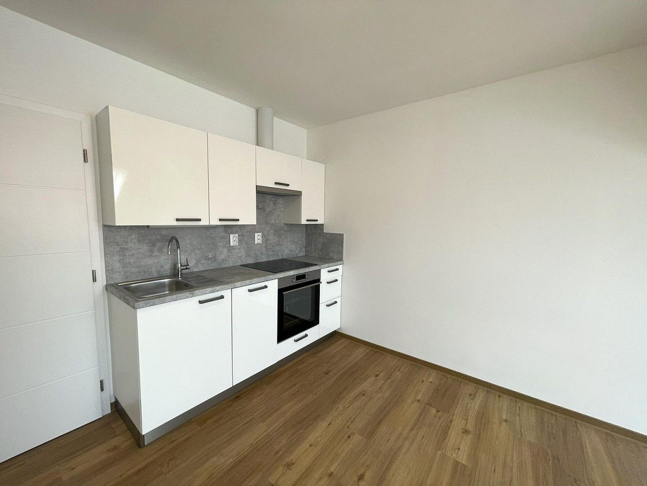 Byt 2+kk · 48 m² · Plzeň - Jižní Předměstí, okres Plzeň-město, Plzeňský kraj - 4