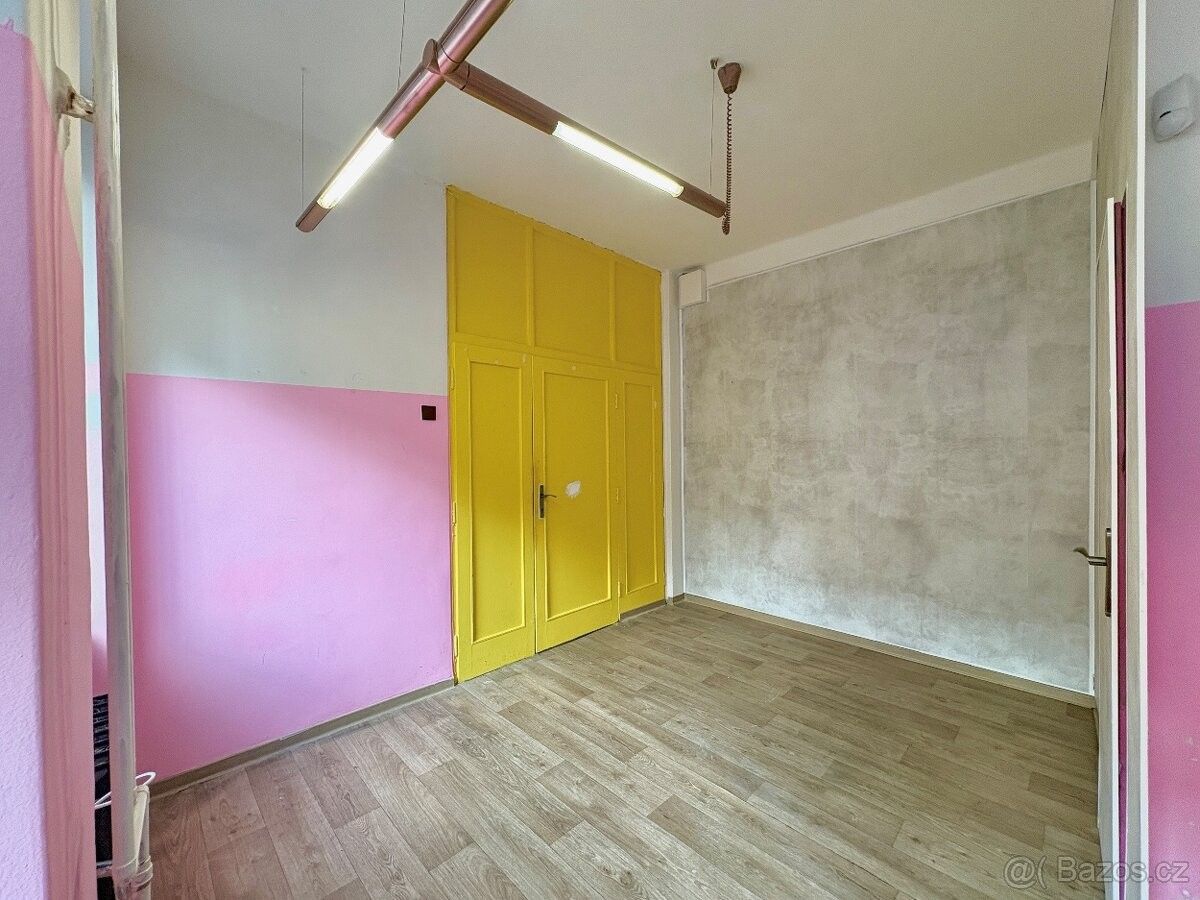Obchodní prostory · Ústí nad Labem, 400 01 - 4