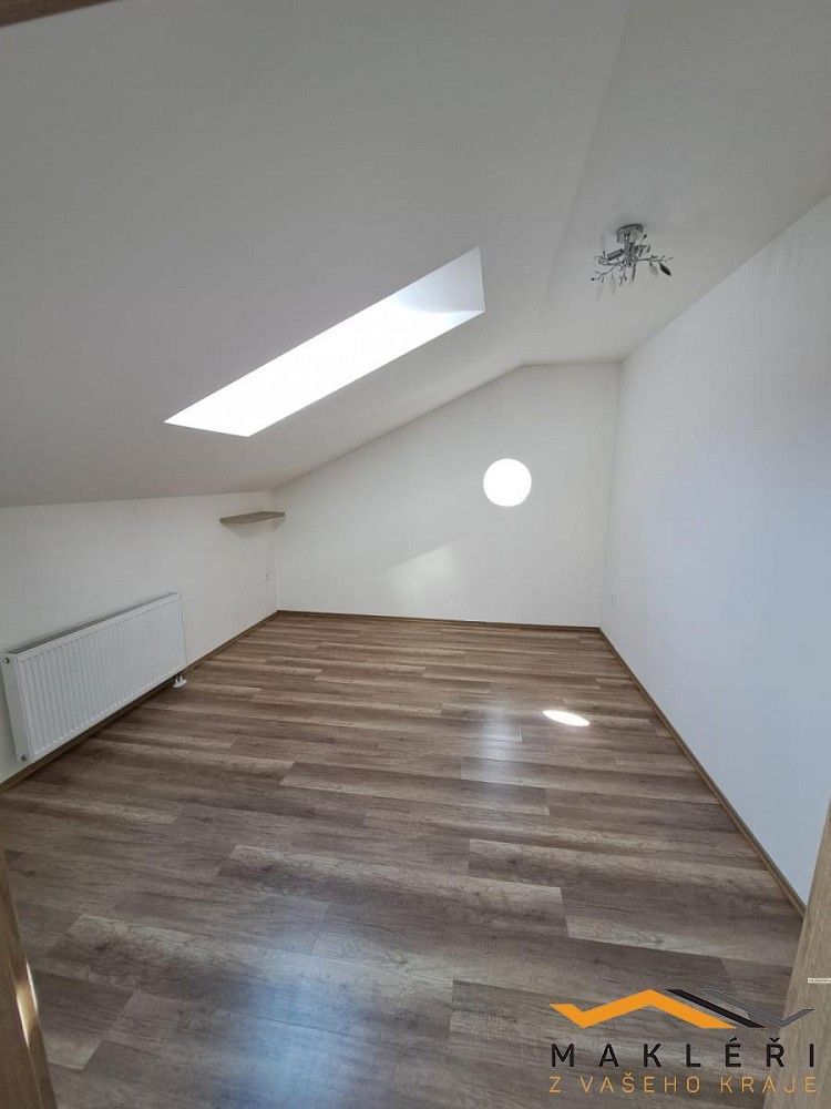 Pronájem byt 4+kk - nám. Svat. Čecha, Prostějov, 100 m² - 5