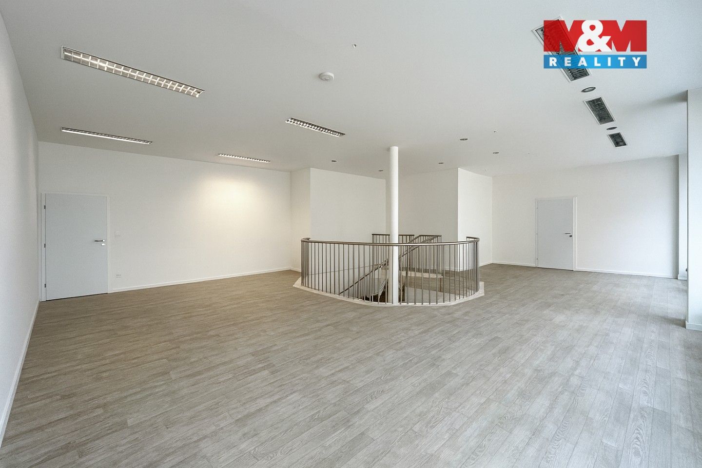 Pronájem obchodní prostory - Revoluční, Praha, 45 m²