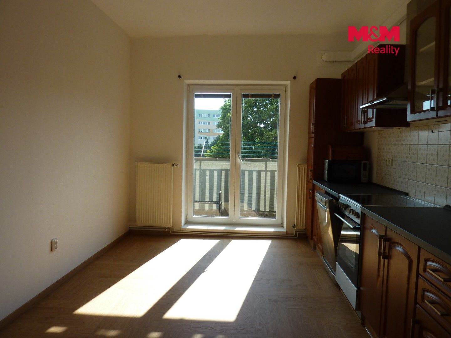 Byt 2+1 · 80 m² · Husovo náměstí, Náchod - 3