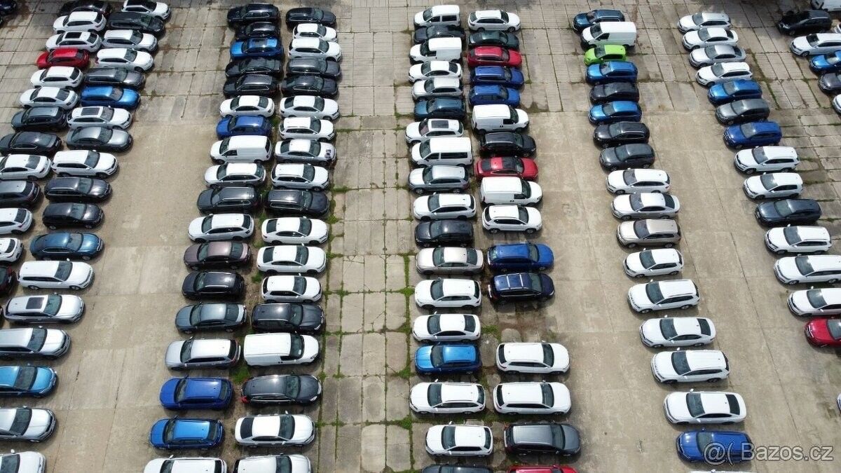 Sklady, Odolena Voda, 250 70