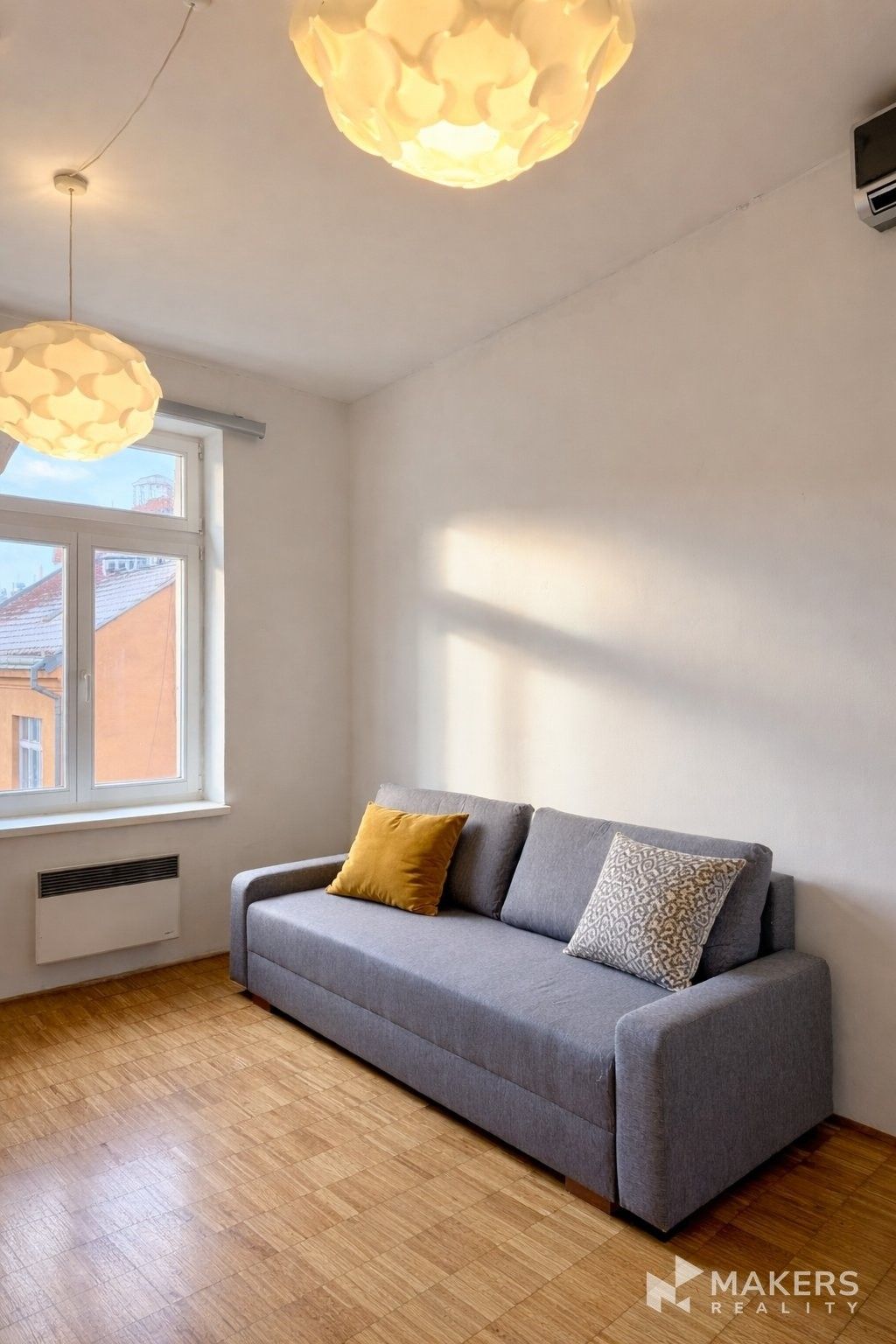 Pronájem byt 1+kk - Heydukova, Praha, 21 m²