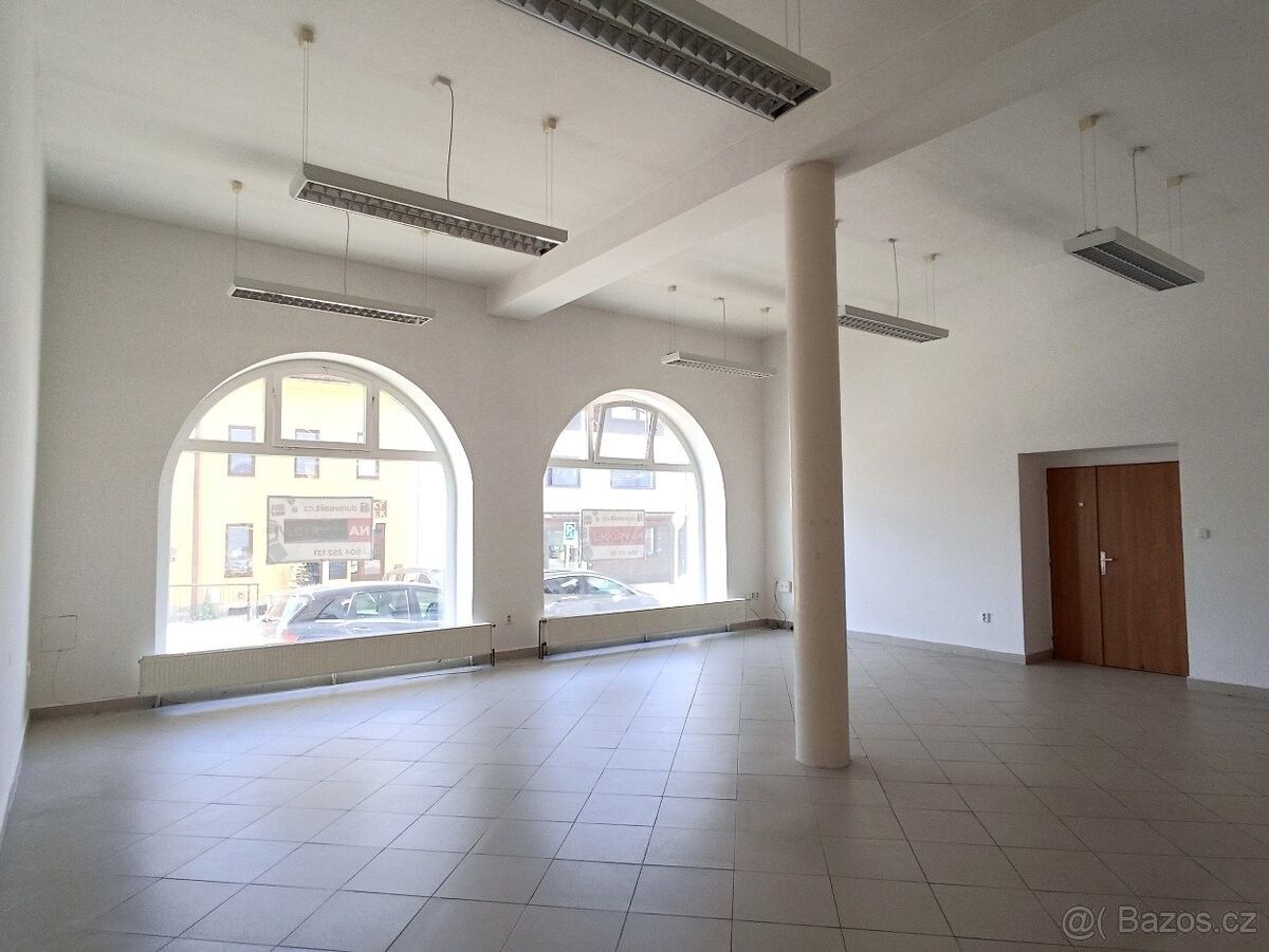 Obchodní prostory · Mladá Boleslav, 293 01 - 3