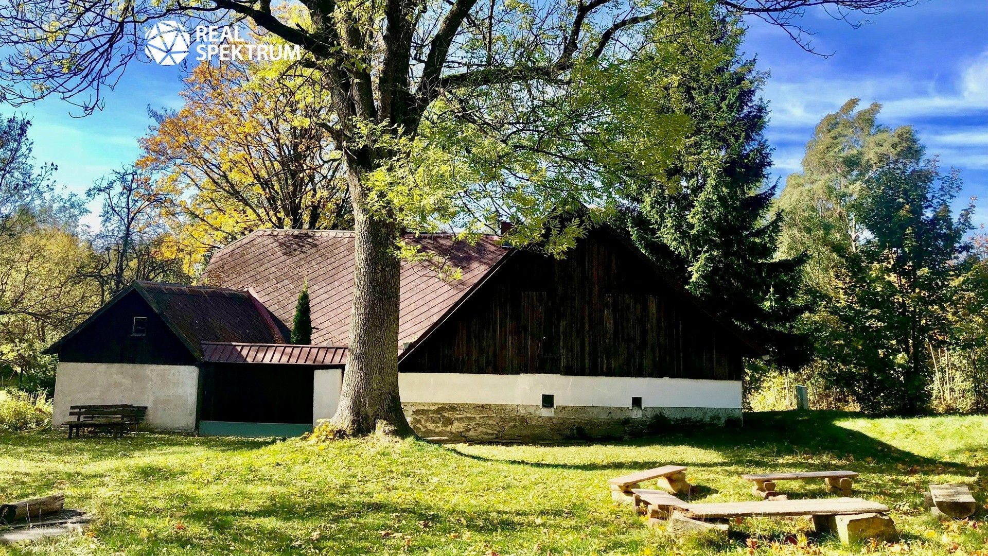 Chalupy, Karlštejn, Svratouch, 200 m²