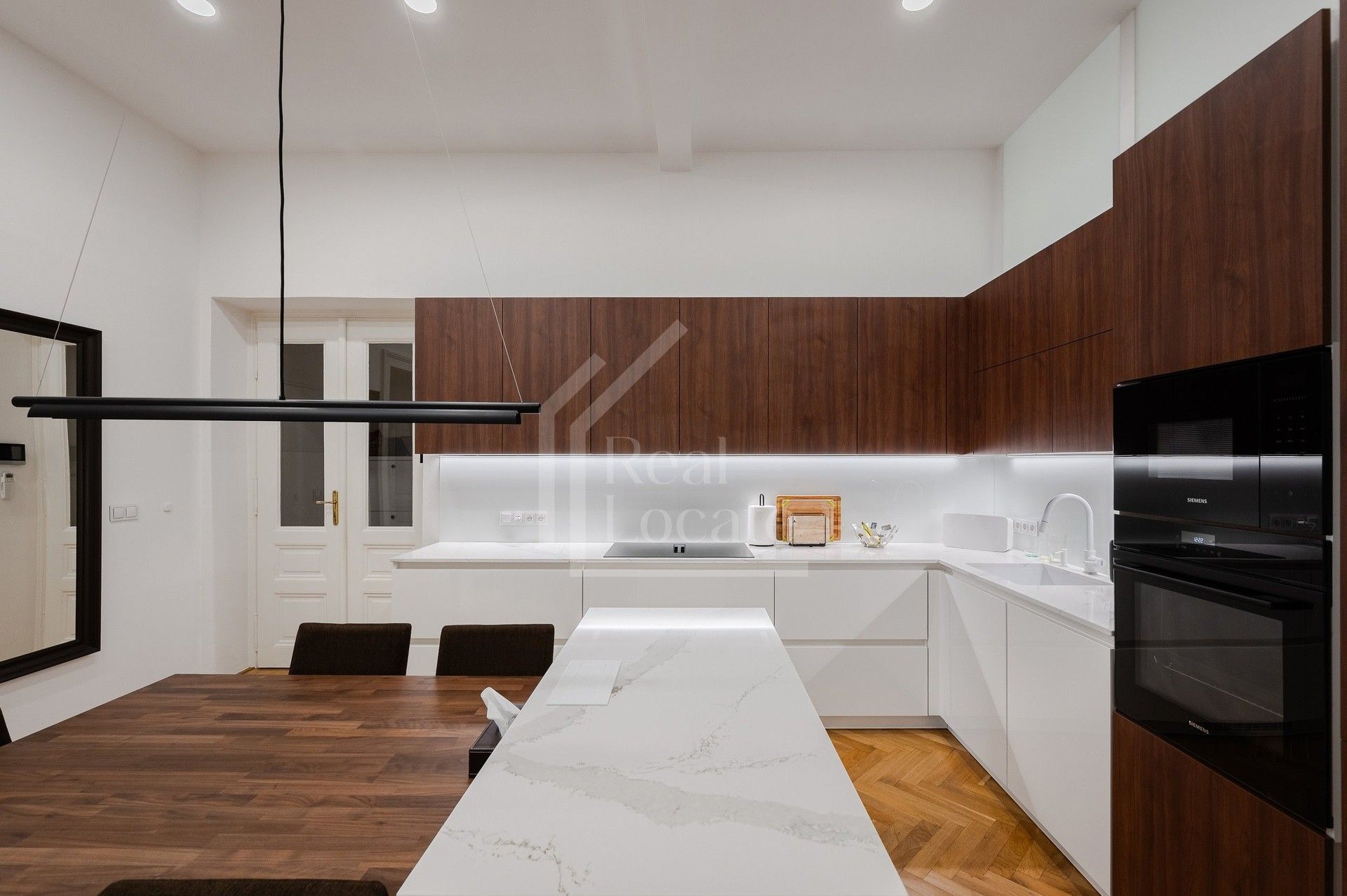 Prodej byt 3+1 - Soukenická, Praha, 107 m²