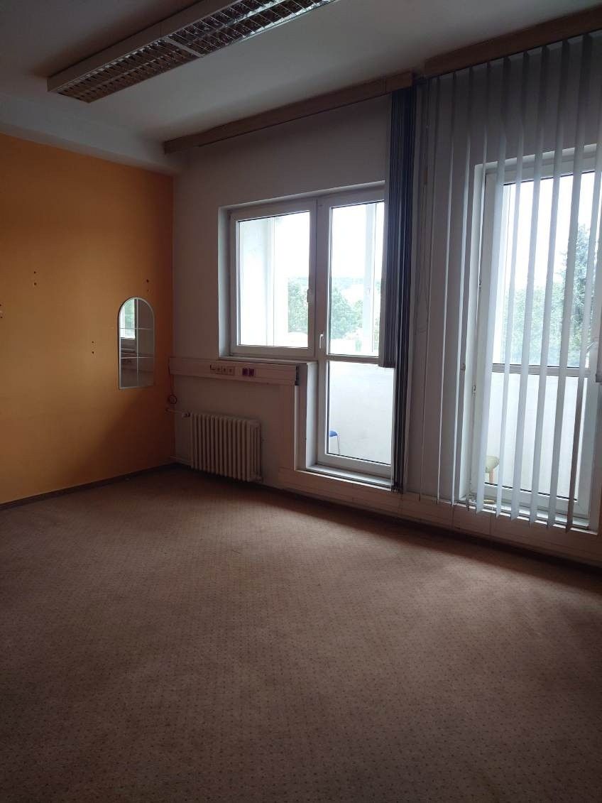 Kanceláře, Praha, 156 00