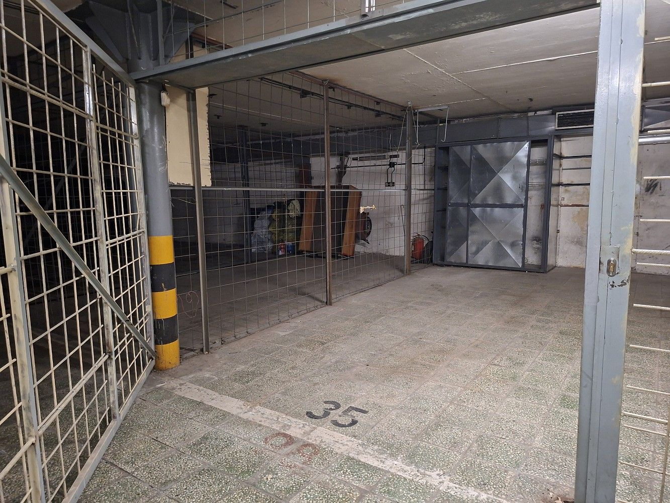 Garáž · 16 m² · Praha 10 - Strašnice - 4
