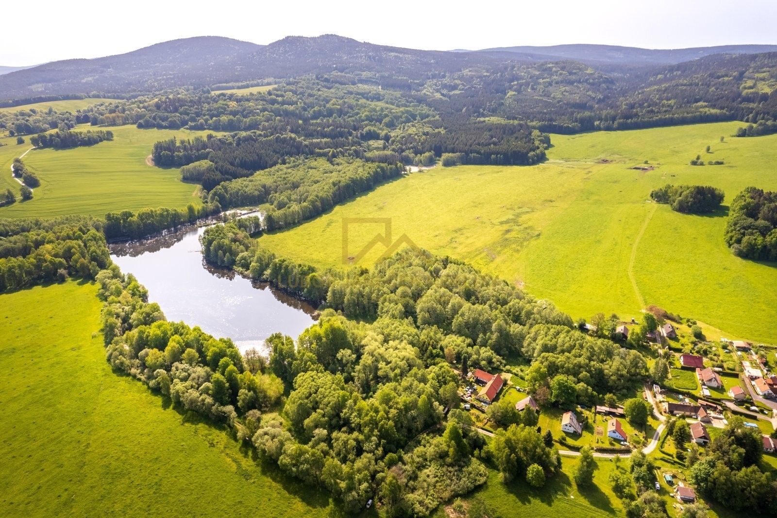 Prodej pozemek pro bydlení - Benešov nad Černou Hartunkov, 5 446 m² - 5