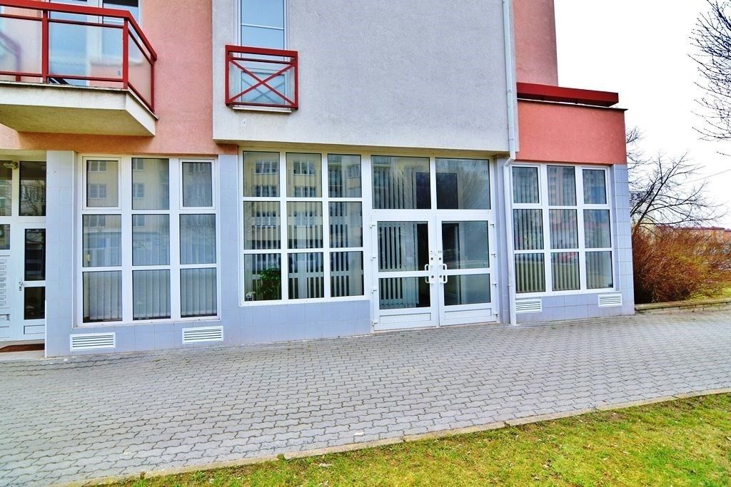 Pronájem kancelář - Kotlanova, Brno, 260 m²