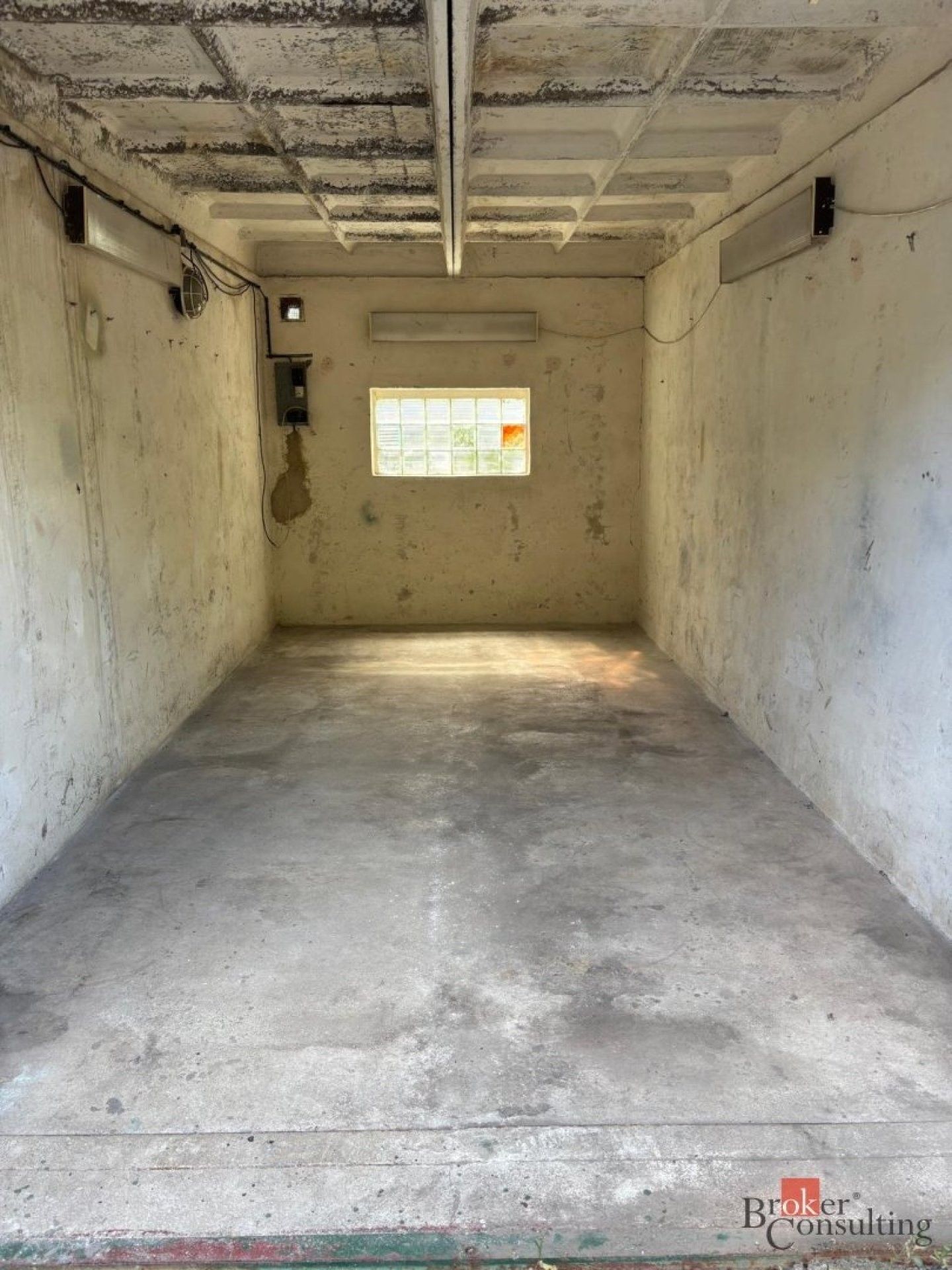 Garáž · 19 m² · Černovická, Chomutov - 4