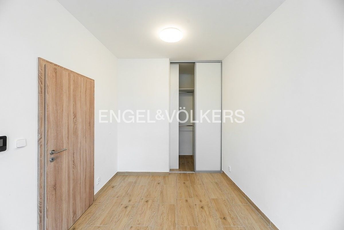 Pronájem byt 1+1 - Holečkova 171, Praha Košíře, 34 m² - 5