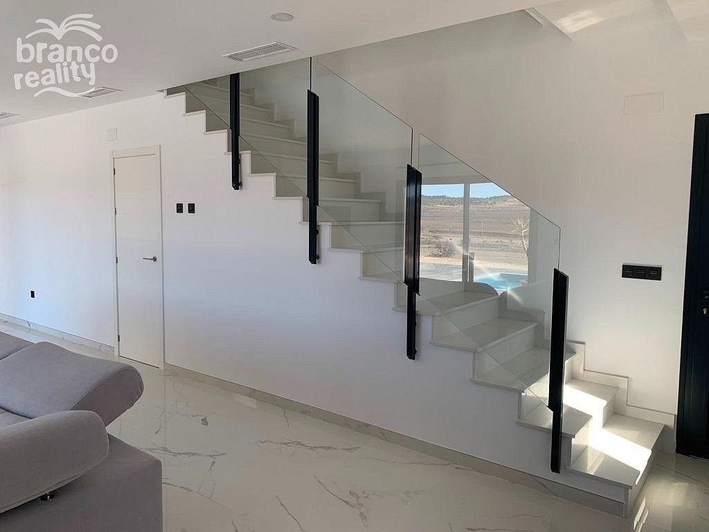 Prodej rodinný dům - Pinoso, ES, 180 m² - 5