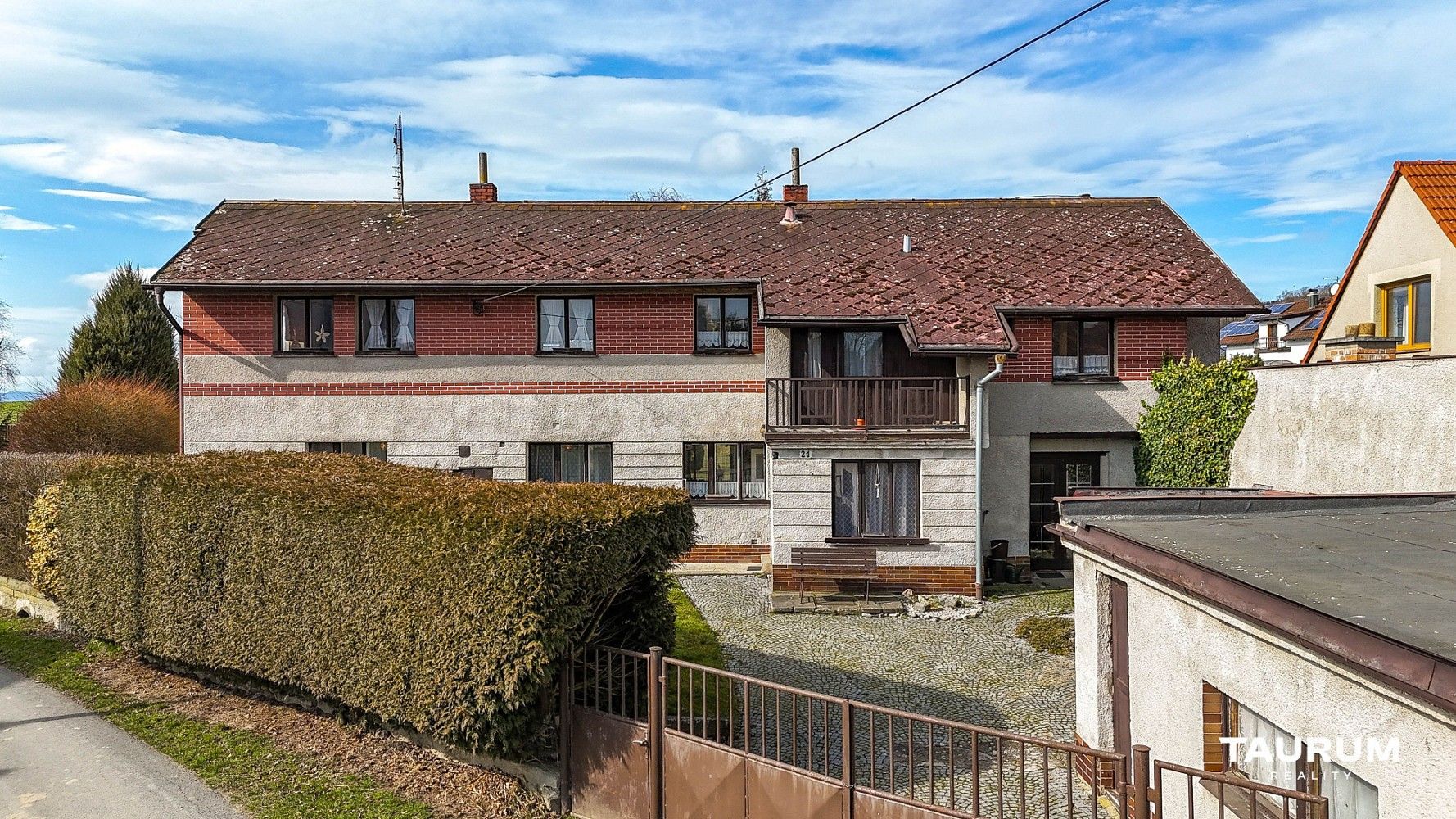 Rodinné domy, Předslav, okres Klatovy, 289 m² - 1