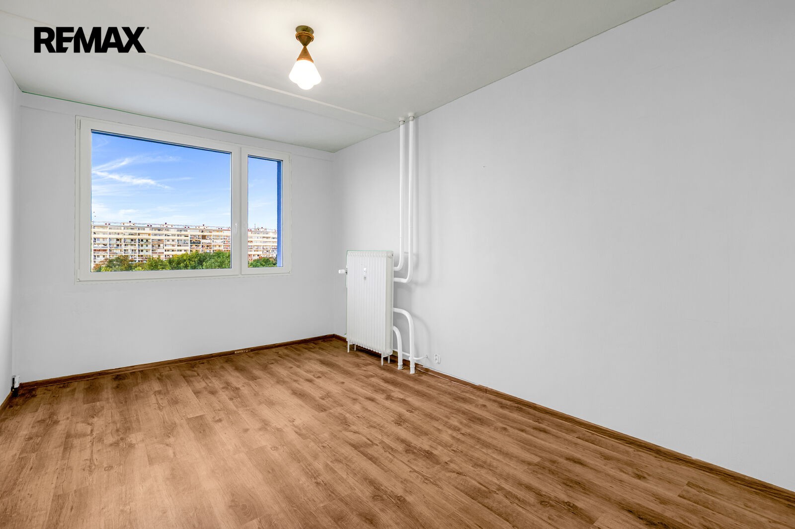 Prodej byt 3+1 - Vysočanská 546, Praha Prosek, 82 m² - 2