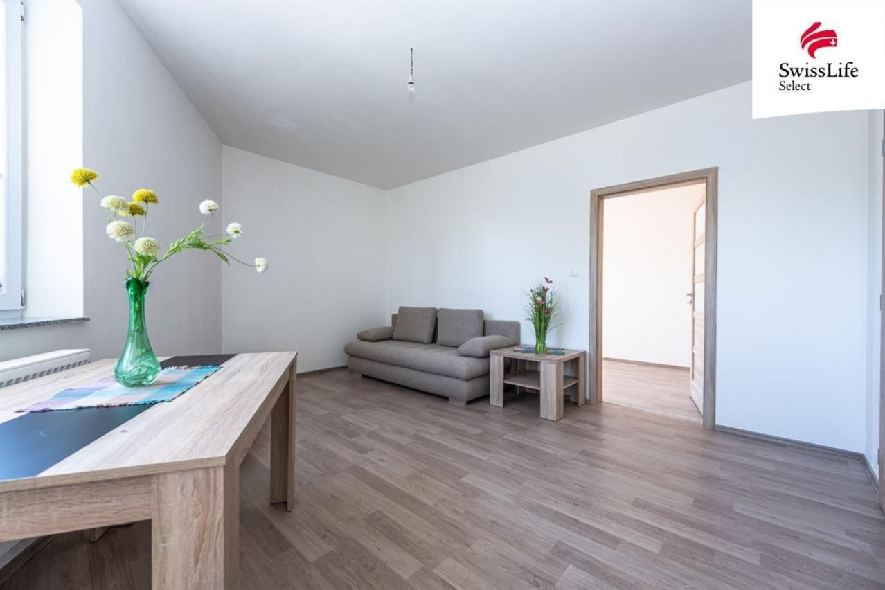 Prodej byt 2+kk - Břežany II, 41 m²